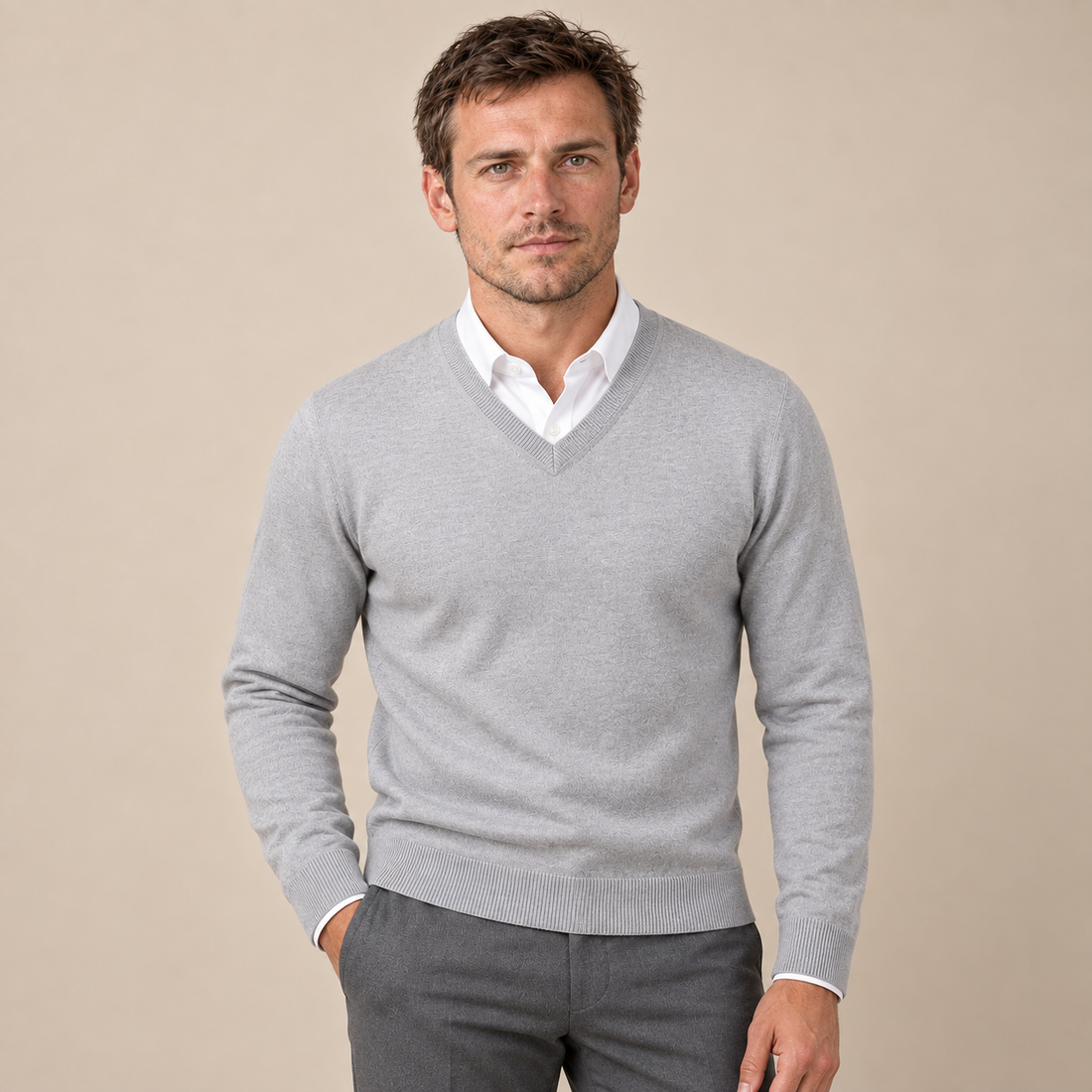 Sweter męski w serek slim fit