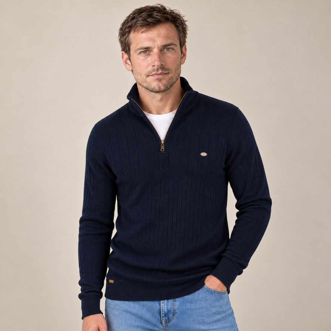 Sweter męski prążkowany z kominem i krótkim zamkiem