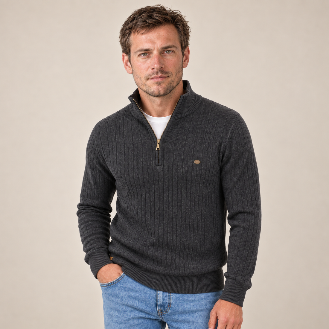 Sweter męski prążkowany z kominem i krótkim zamkiem