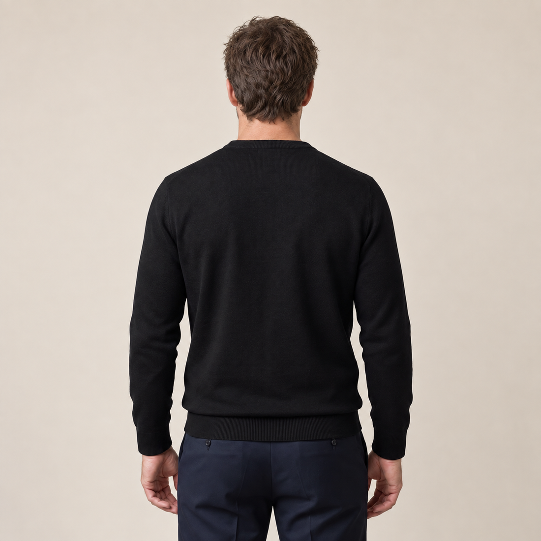 Sweter męski z cienkiej dzianiny z okrągłym dekoltem