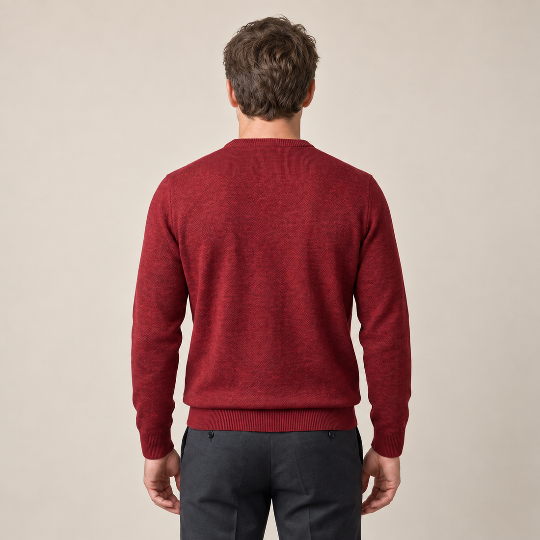 Sweter męski z cienkiej dzianiny z okrągłym dekoltem