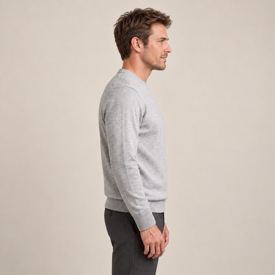 Sweter męski z cienkiej dzianiny z okrągłym dekoltem