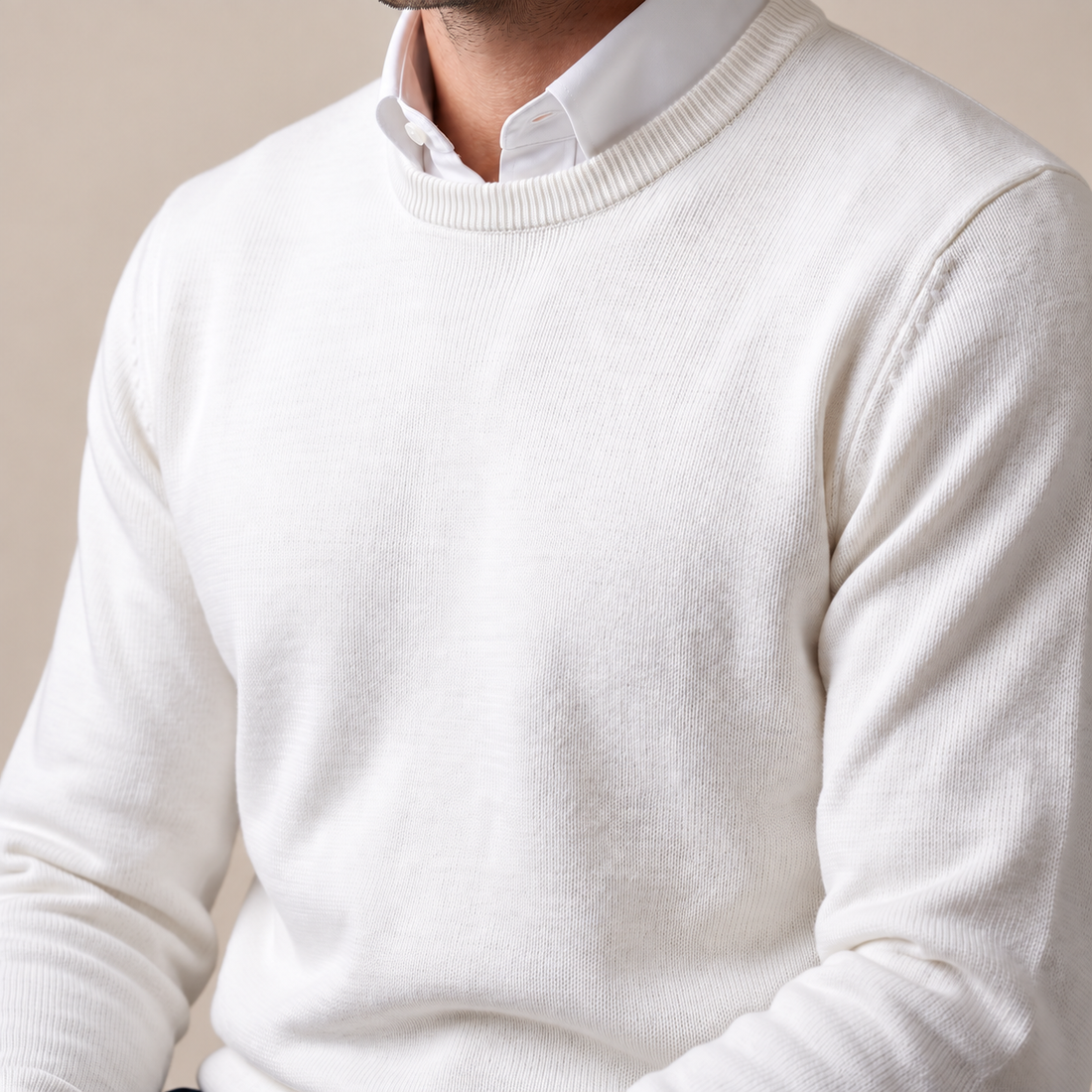 Sweter męski z cienkiej dzianiny z okrągłym dekoltem