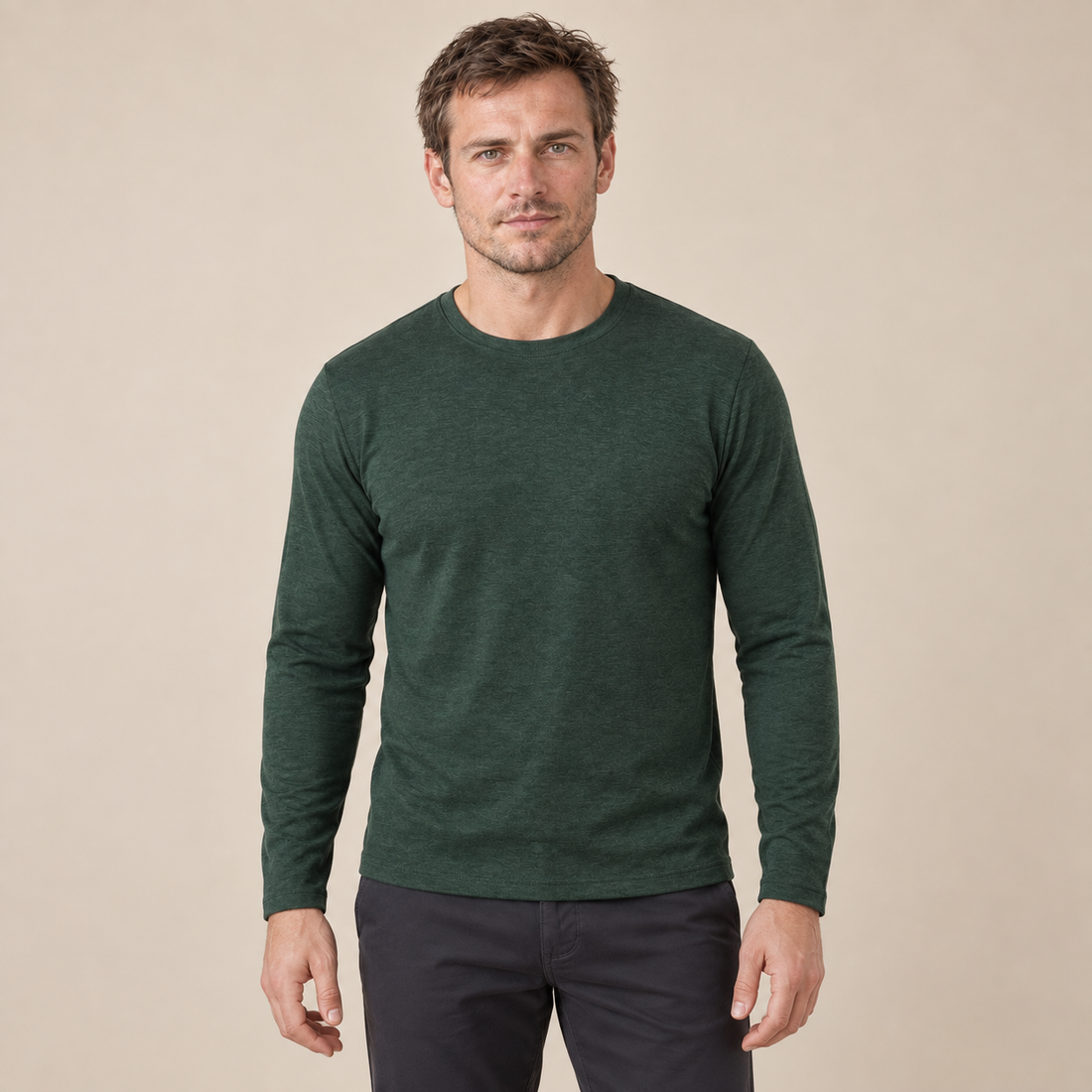 Sweter męski z okrągłym dekoltem i długim rękawem