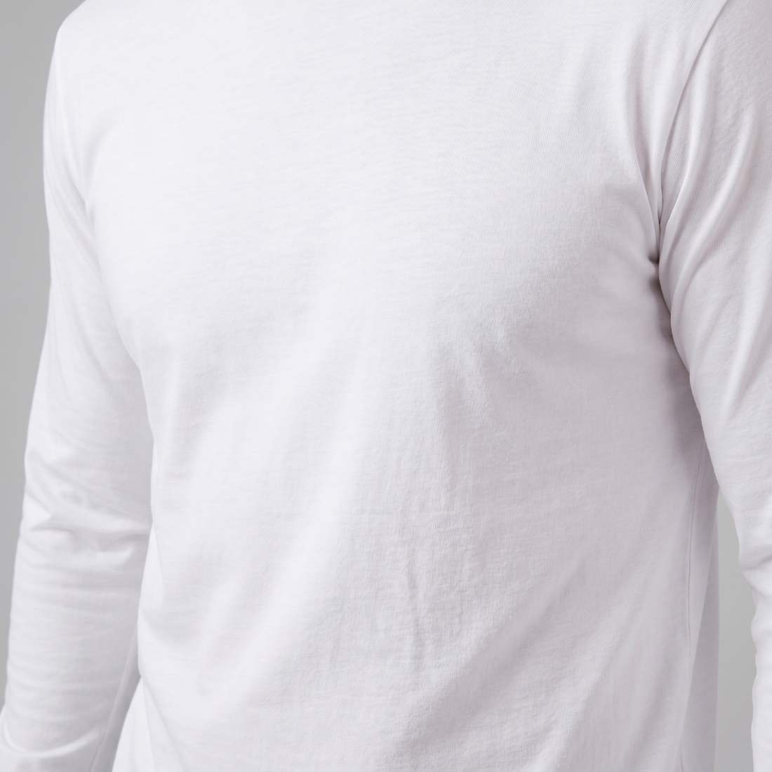 Sweter męski z okrągłym dekoltem i długim rękawem