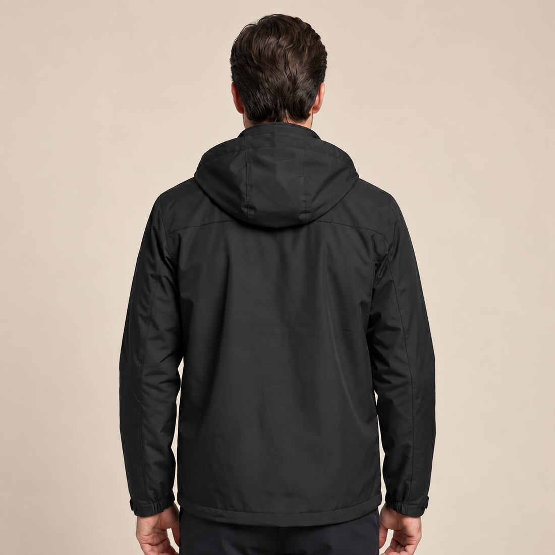 Lekka kurtka softshell męska z kapturem na wiosnę