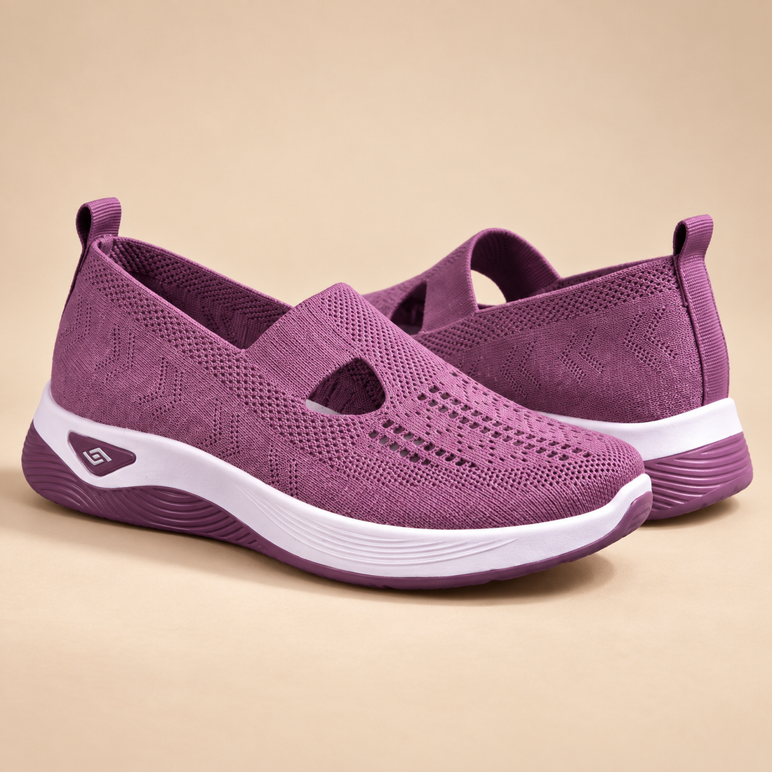 Buty damskie z dzianinową cholewką i anatomiczną wkładką na co dzień