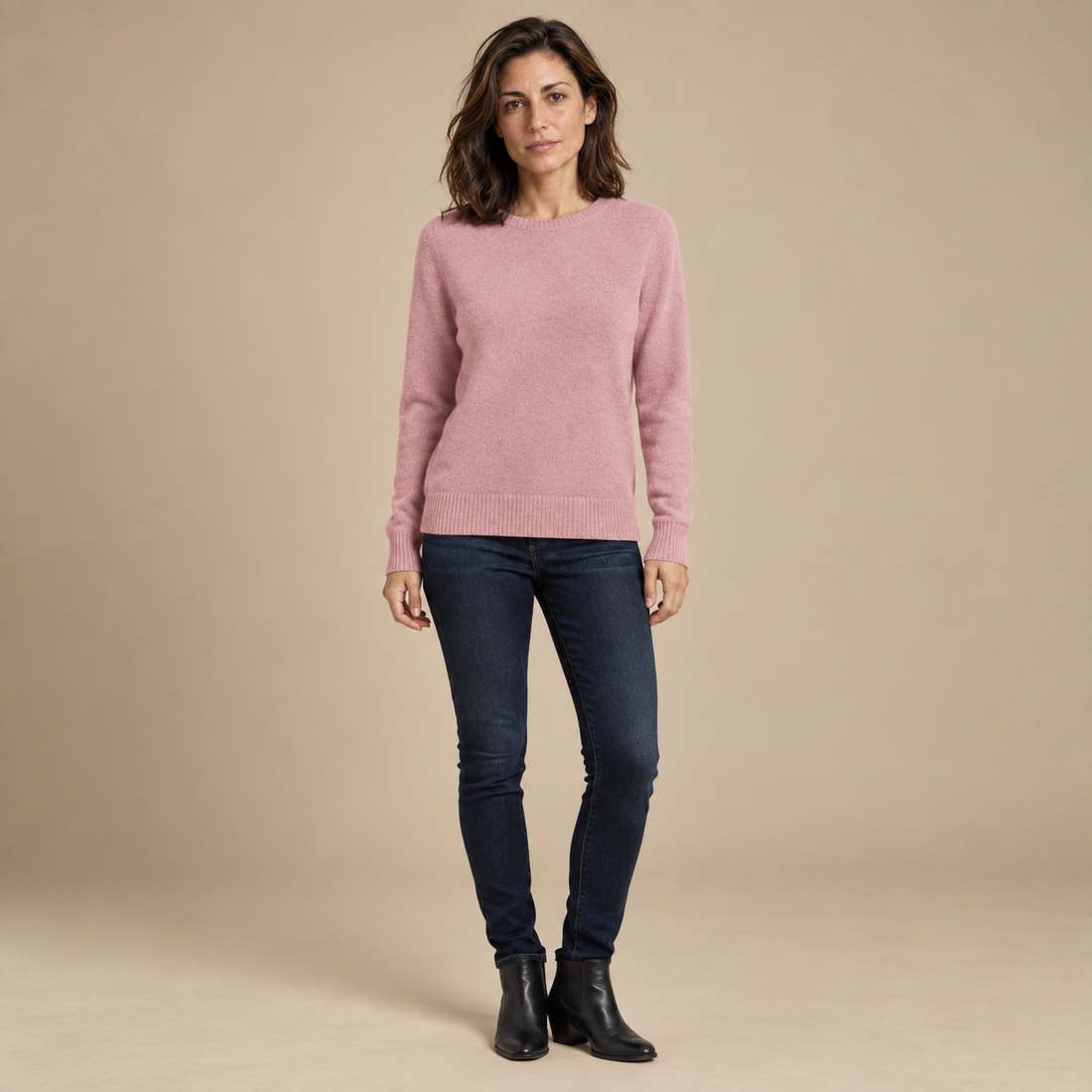 Dzianinowy sweter damski z okrągłym dekoltem