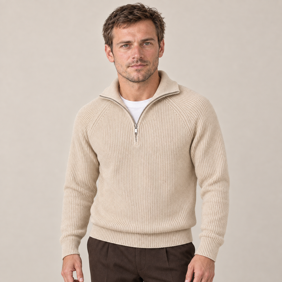 Dzianinowy sweter męski z krótkim zamkiem