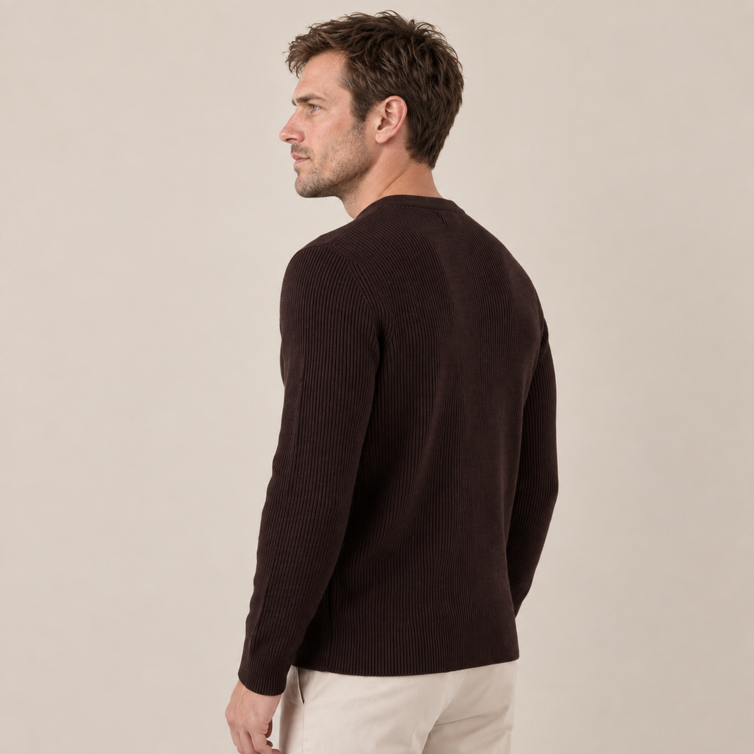 Ciemnobrązowy sweter męski prążkowany