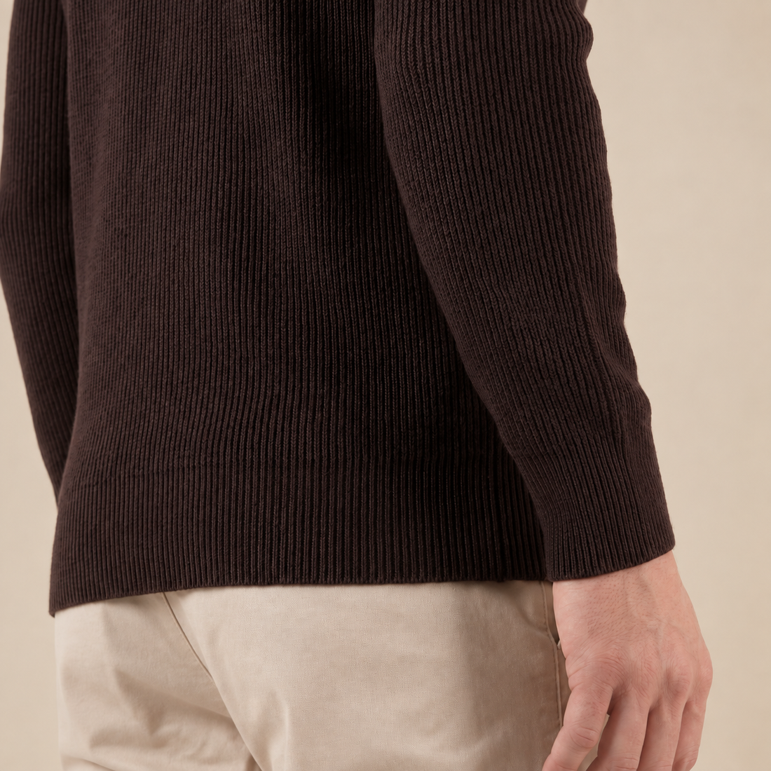 Ciemnobrązowy sweter męski prążkowany