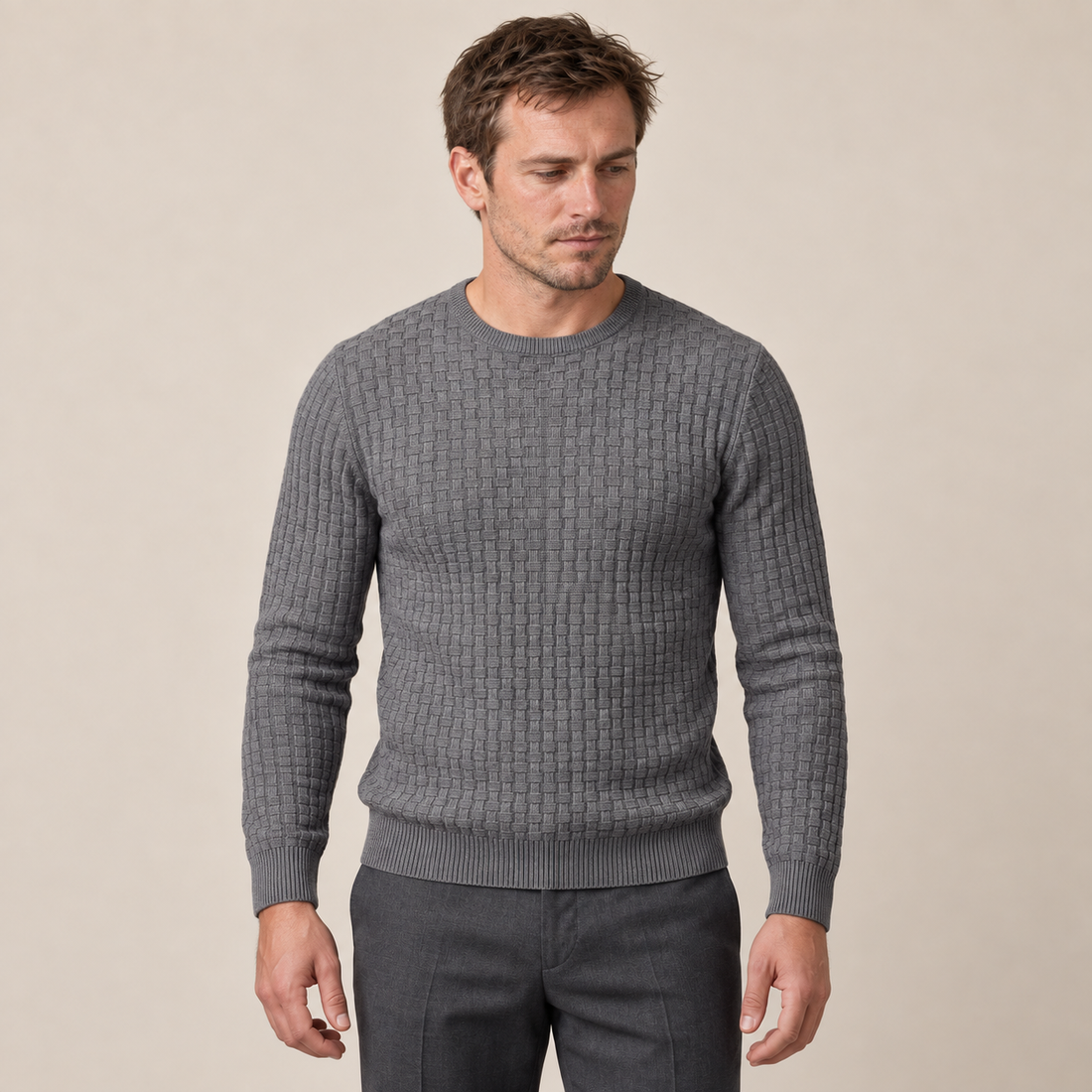Sweter męski z okrągłym dekoltem o splocie koszykowym