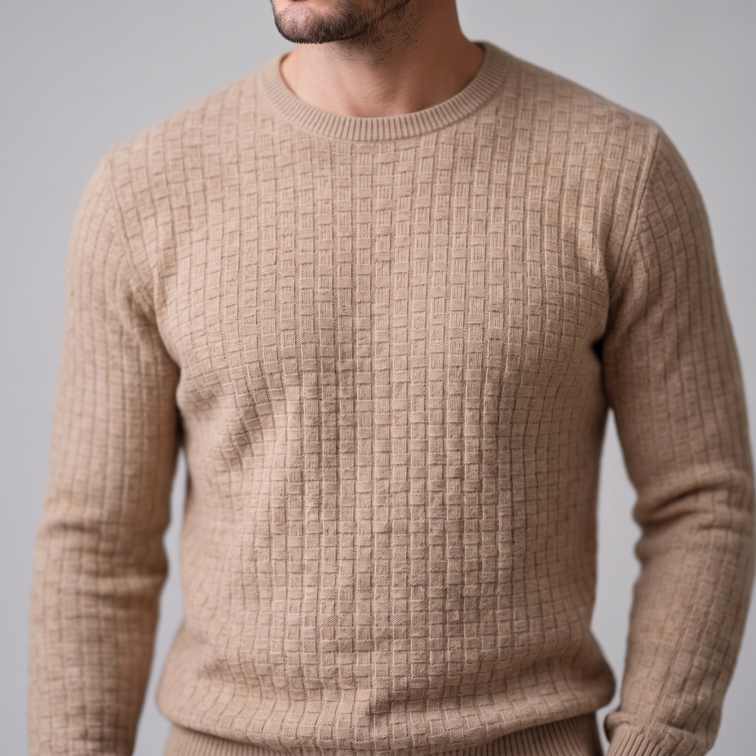 Sweter męski z okrągłym dekoltem o splocie koszykowym