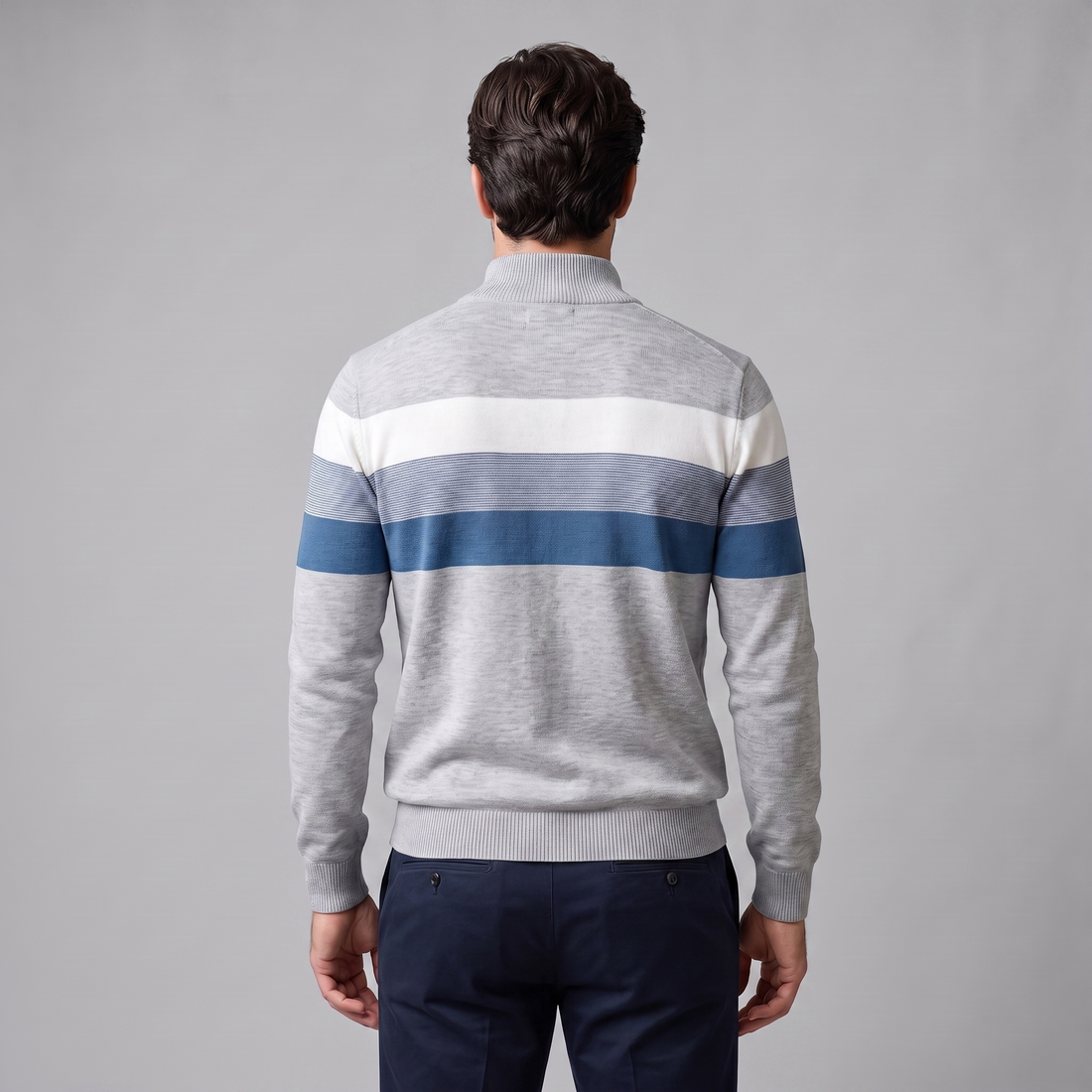 Sweter męski z krótkim zamkiem