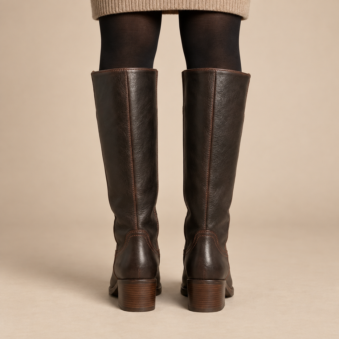 Jesienne buty damskie z anatomiczną wkładką i cholewką do połowy łydki