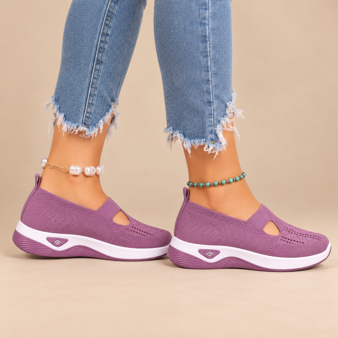 Buty damskie z dzianinową cholewką i anatomiczną wkładką na co dzień