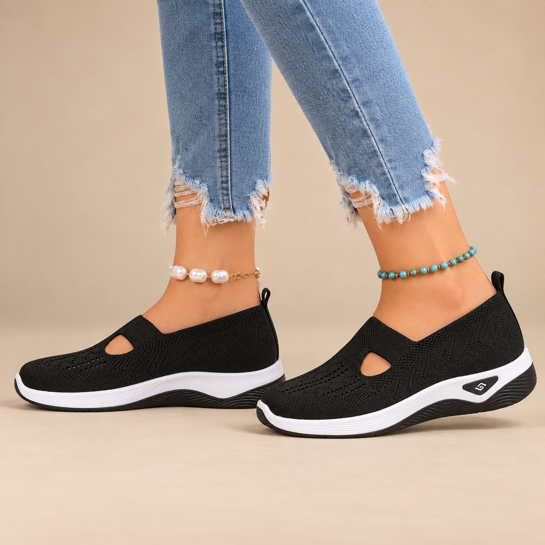 Buty damskie z dzianinową cholewką i anatomiczną wkładką na co dzień