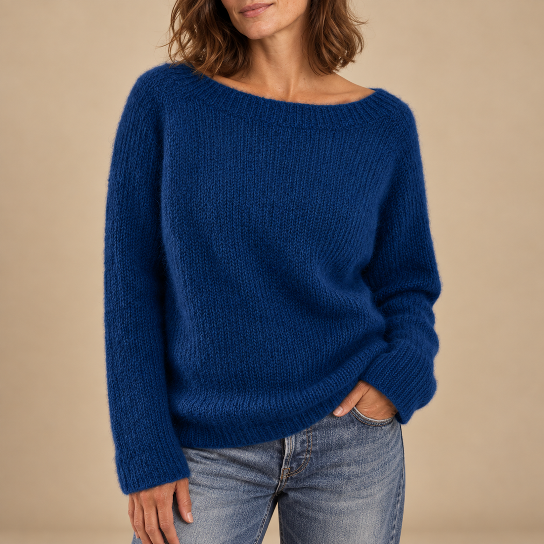 Sweter damski z dekoltem w łódkę o luźnym kroju