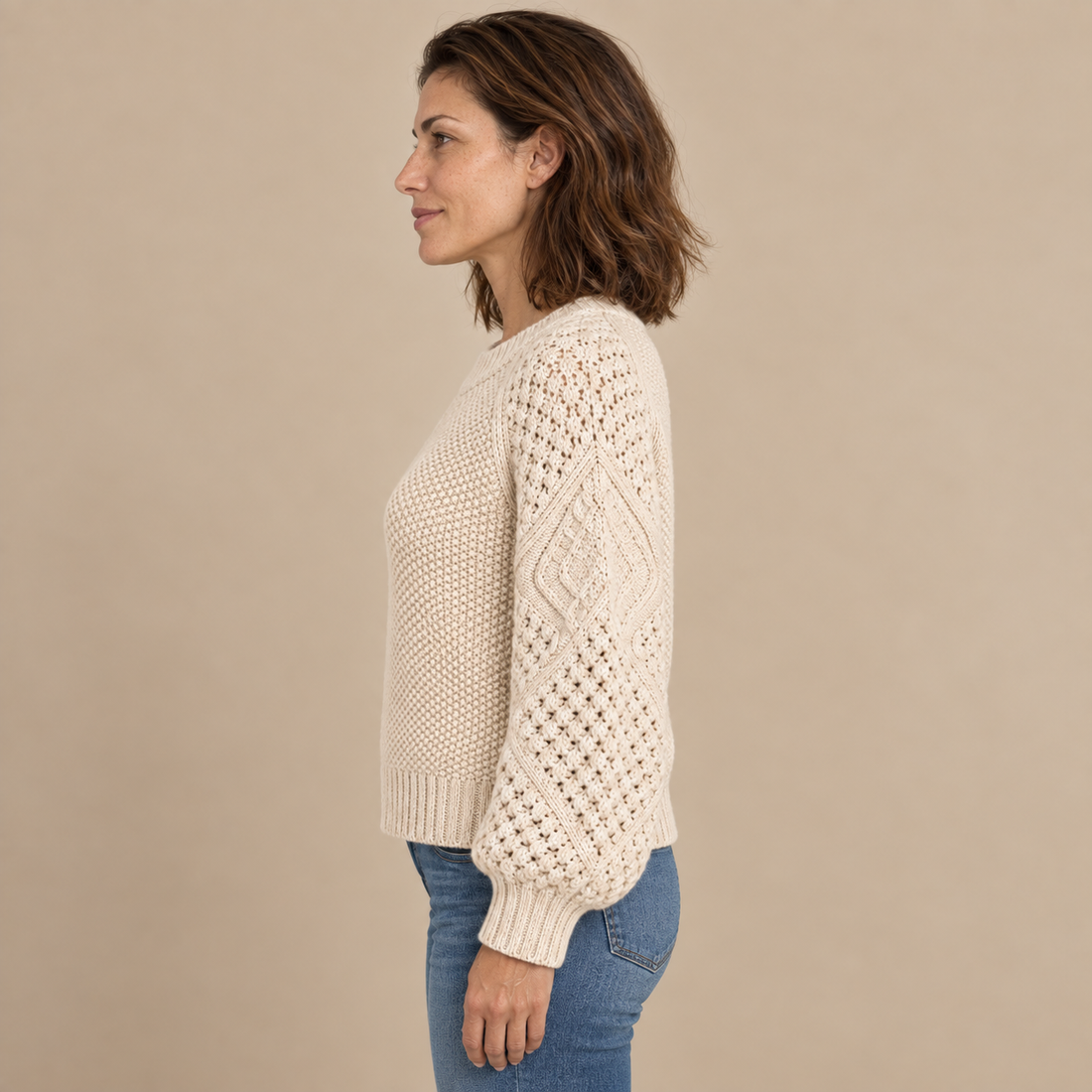 Sweter damski w warkocze z bufiastymi rękawami