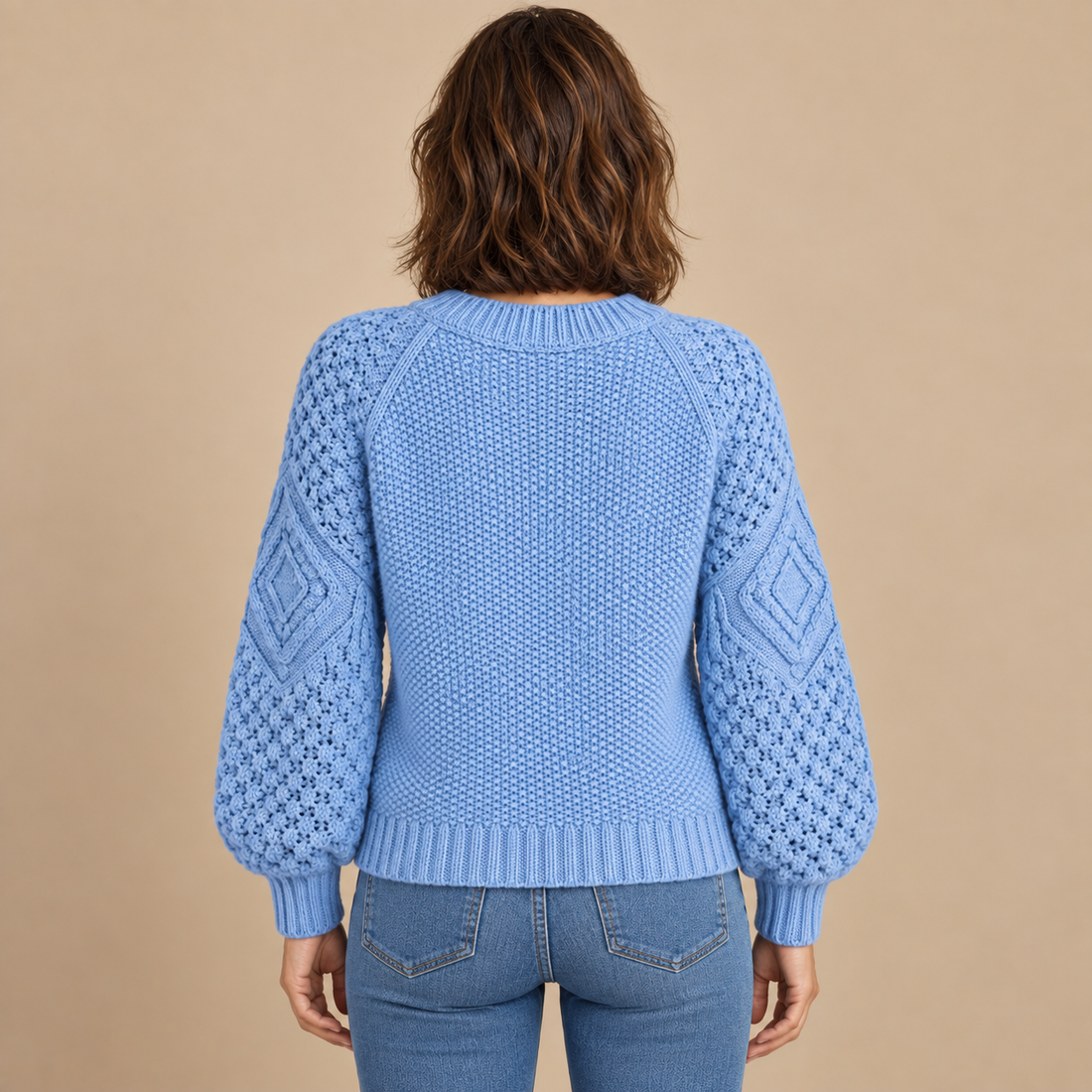 Sweter damski w warkocze z bufiastymi rękawami
